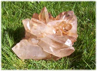 crystal cluster soft pink/brown 3.7kg